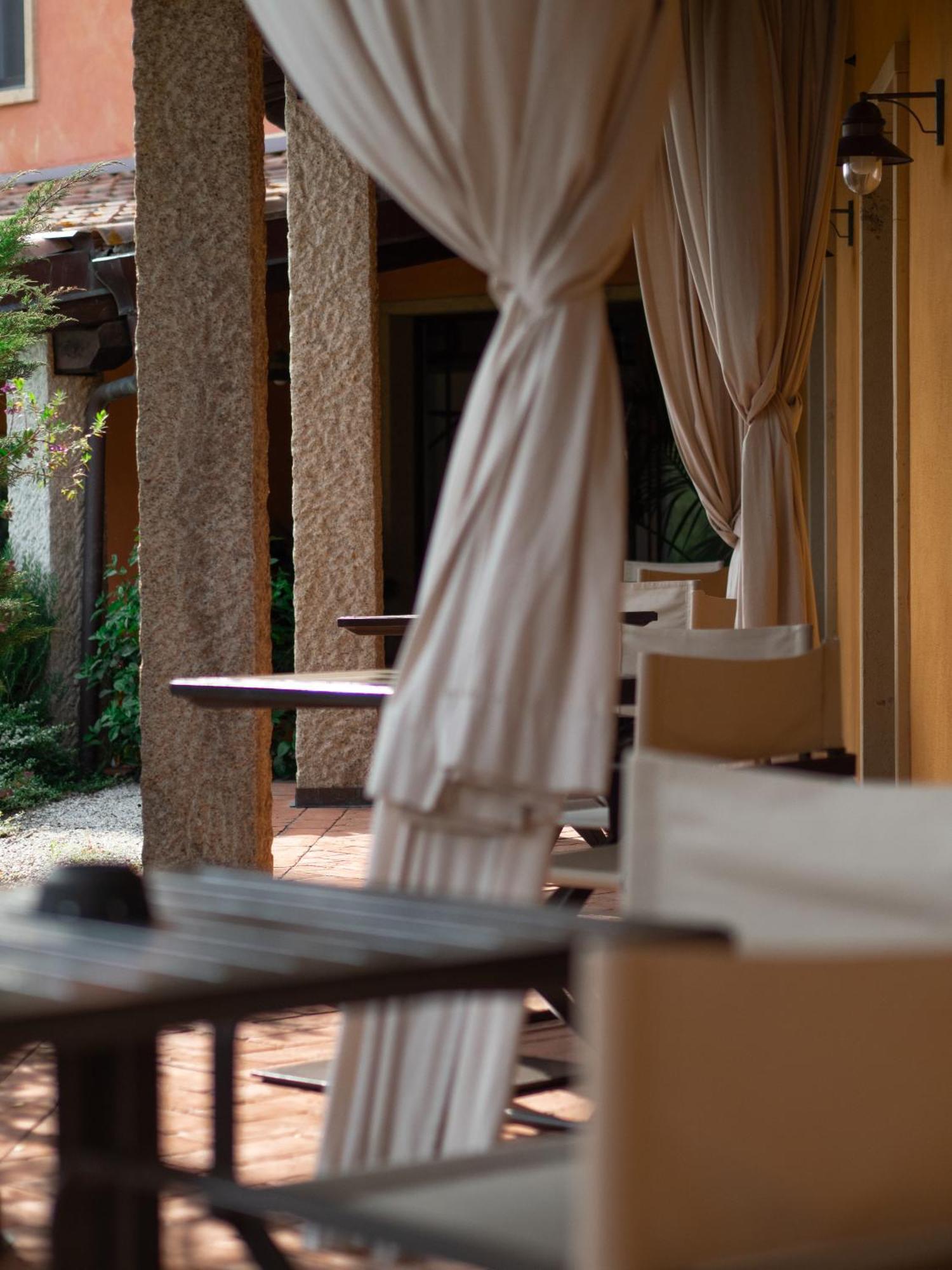 Janas Country Resort Mores Εξωτερικό φωτογραφία