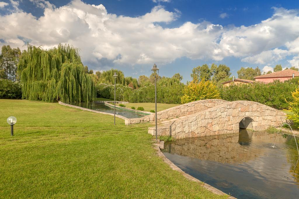 Janas Country Resort Mores Εξωτερικό φωτογραφία